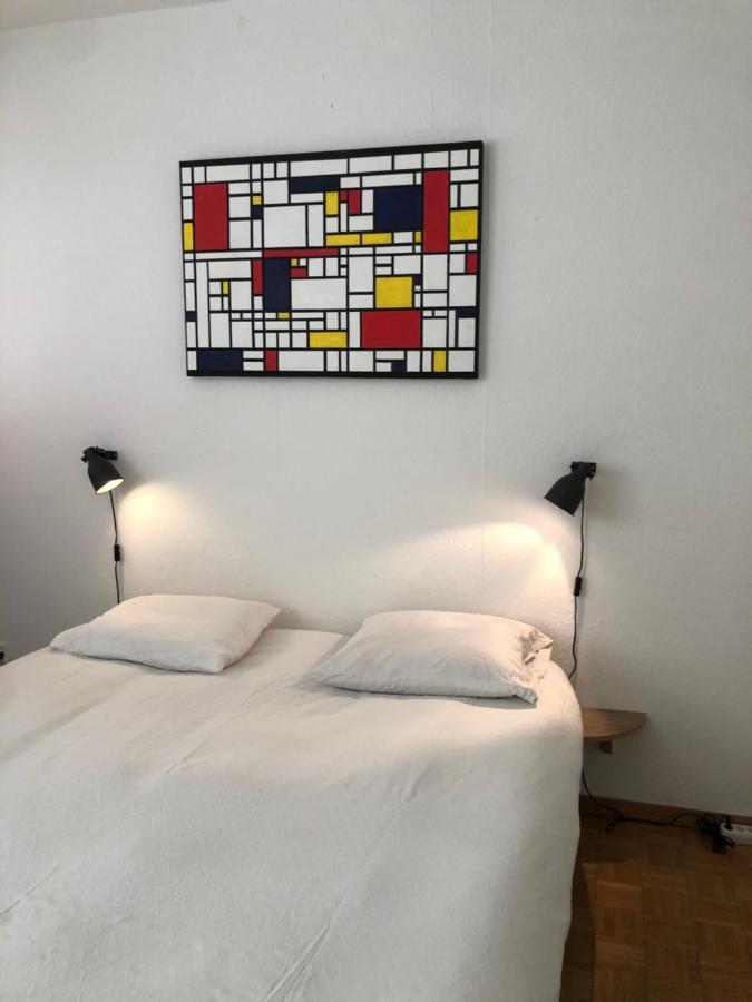 2 Bedroom Flat In Heart Of Eaux-vives अपार्टमेंट Geneva